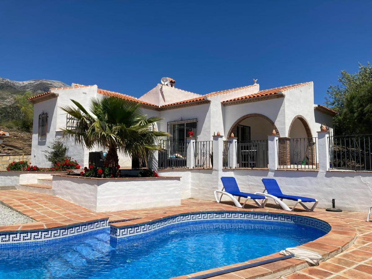 Casa Soleada Holiday Fully Private Villa Canillas de Aceituno Екстериор снимка