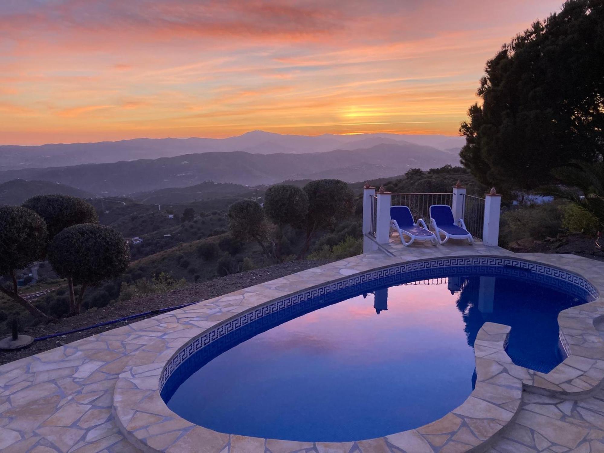 Casa Soleada Holiday Fully Private Villa Canillas de Aceituno Екстериор снимка